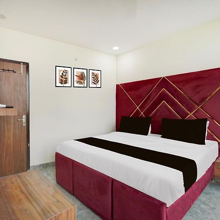 Hotel O Indirapuram Grand Ghaziabad Exterior photo